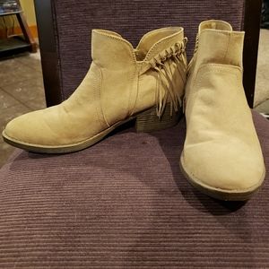 Tan Fall Boots